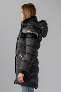 Woodpecker Women's Penguin Long Winter coat. High-end Canadian designer winter coat for women in "Magnum" Grey colour. Woodpecker cruelty-free winter coat designed in Canada. Women's heavy weight long length premium designer jacket for winter. Superior quality warm winter coat for women. Moose Knuckles, Canada Goose, Mackage, Montcler, Will Poho, Willbird, Nic Bayley. Extra warm. Shiny parka. Stylish winter jacket. Designer winter coat.